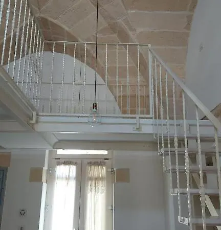 House Amedeo di Savoia Deluxe Veglie