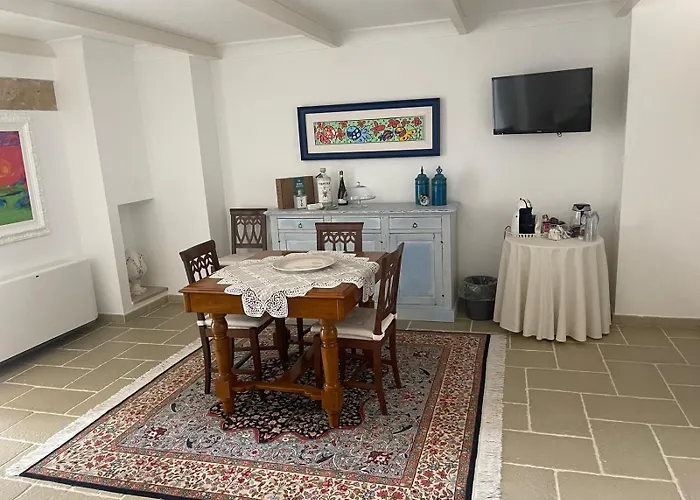B&B Amedeo Di Savoia Bed & Breakfast