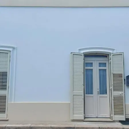 Aurea - Private Amedeo Di Savoia Bed & Breakfast *